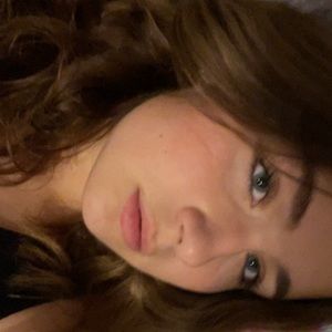 Meet your Posher, Addie